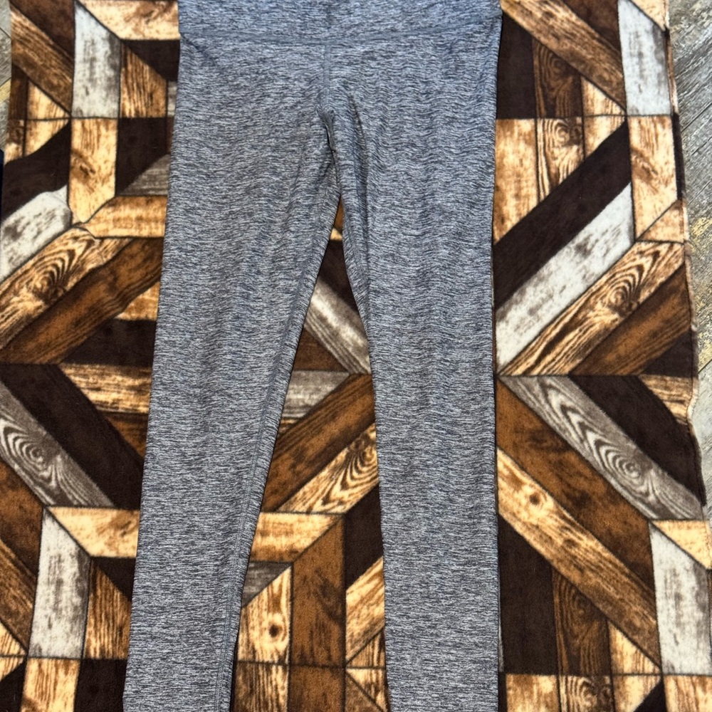 PINK Victoria's Secret Ultimate yogas